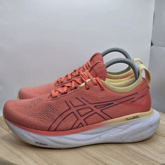 Asics Gel-Nimbus 25 Shoes Orange Walking Running Sneaker 1012B356 women - sz 7.5 - Picture 1 of 8